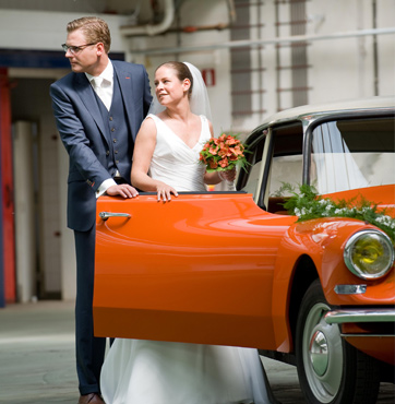 Bruidsbloemen autoversiering Veenendaal - Edwin en Wieteke